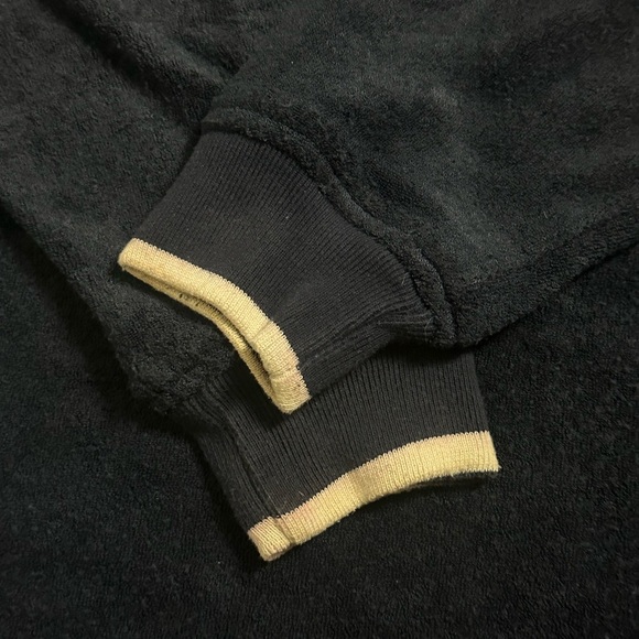 Vintage Tommy Hilfiger V-Neck Sweater - Picture 4 of 8